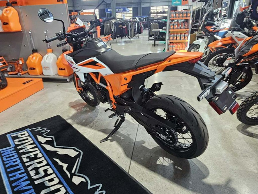2026 KTM SMC 390 R