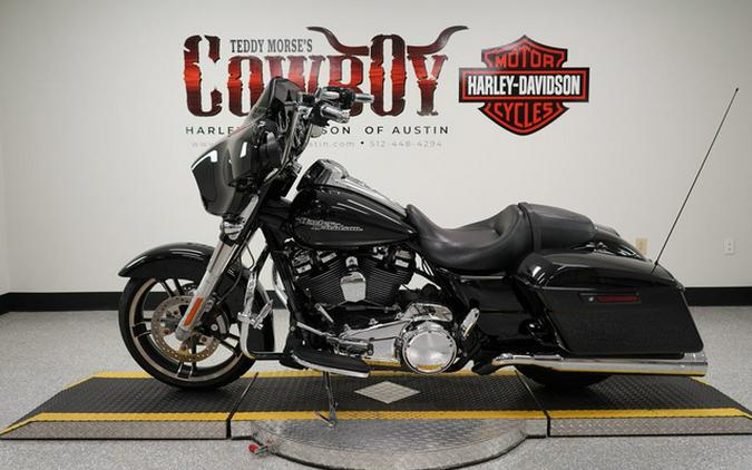 2017 Harley-Davidson Street Glide FLHXS - Special