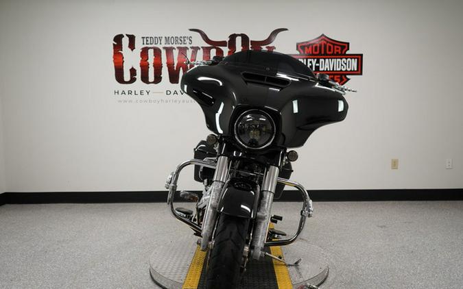 2017 Harley-Davidson Street Glide FLHXS - Special