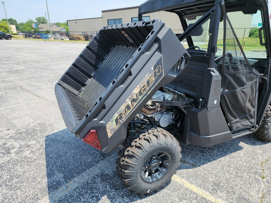 2023 Polaris Industries Ranger 1000 Premium w/ BOSS PLOW