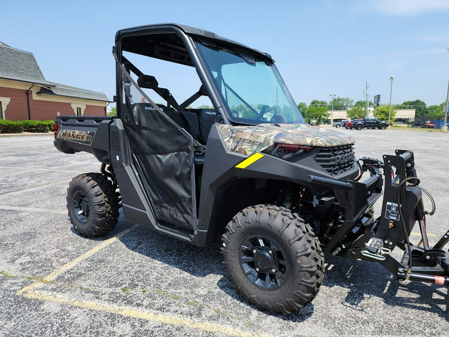 2023 Polaris Industries Ranger 1000 Premium w/ BOSS PLOW