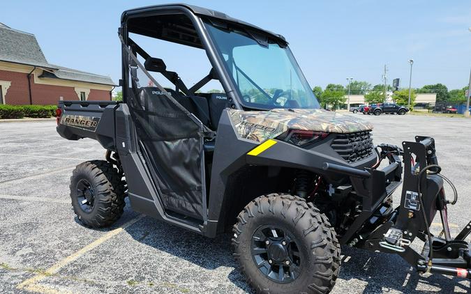 2023 Polaris Industries Ranger 1000 Premium w/ BOSS PLOW