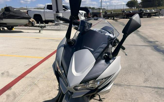 2026 Kawasaki Ninja® 650 ABS