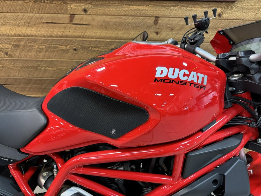 2018 DUCATI MONSTER 797 PLUS RED