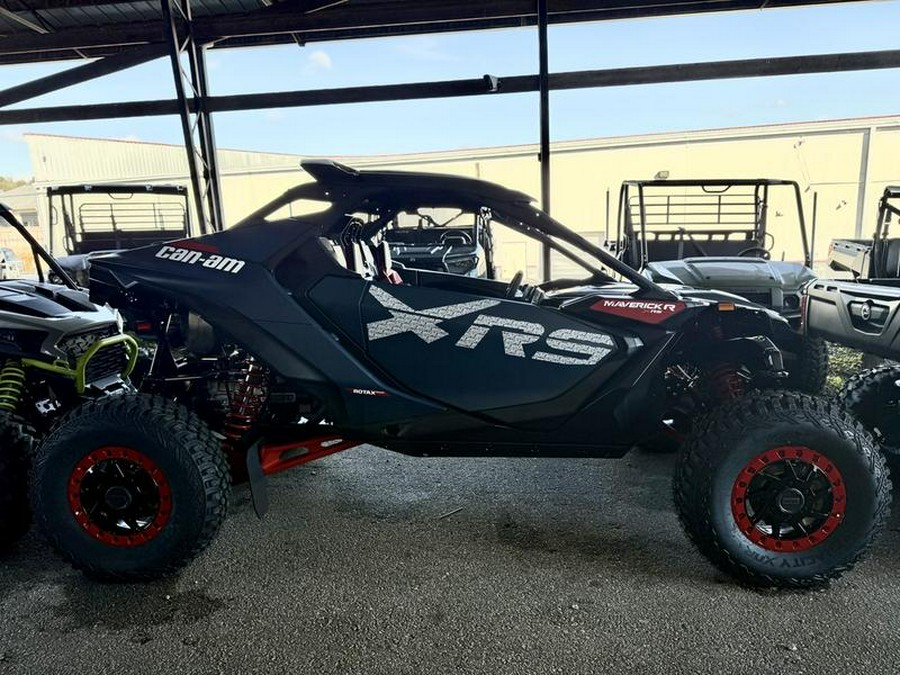 2026 Can-Am® Maverick R X RS with Smart-Shox Dusty Navy