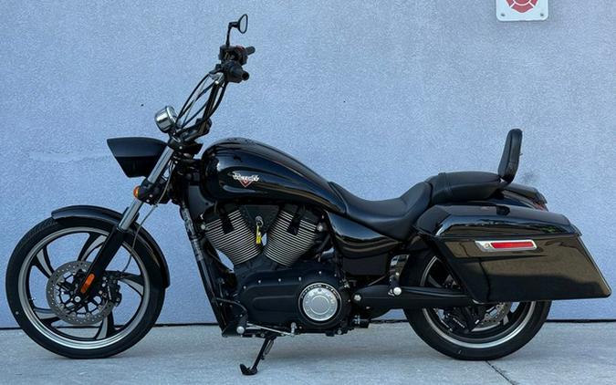 2015 Victory Motorcycles Vegas 8-Ball Gloss Black