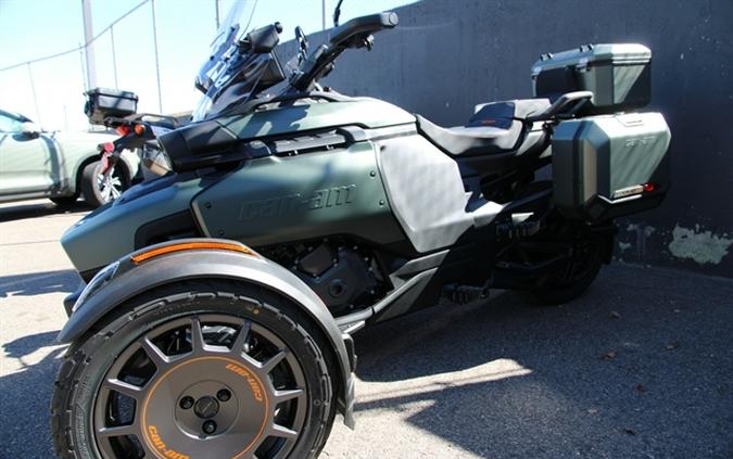 2025 CAN-AM CANYON REDROCK