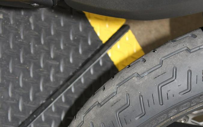 2026 Harley-Davidson® Nightster® VIVID BLACK