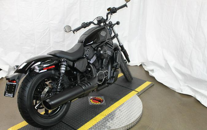 2026 Harley-Davidson® Nightster® VIVID BLACK