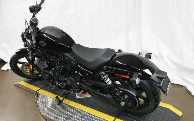 2026 Harley-Davidson® Nightster® VIVID BLACK