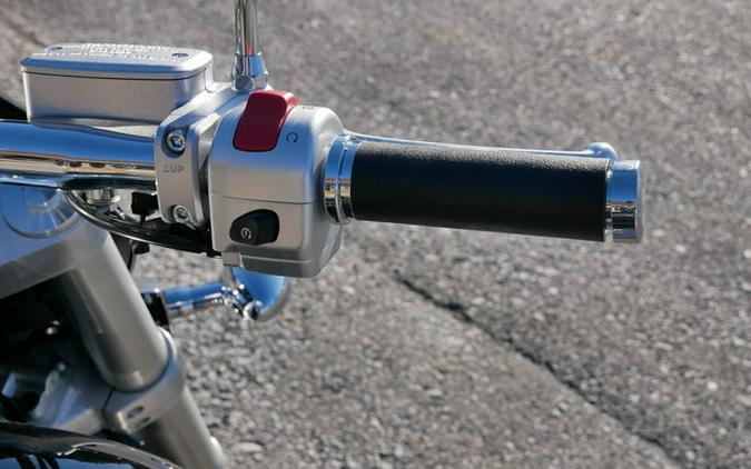 2025 Suzuki Boulevard M109R