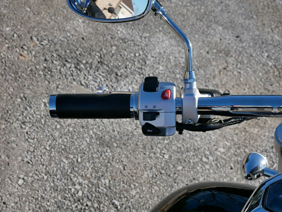 2025 Suzuki Boulevard M109R