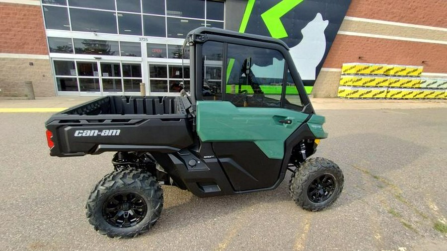 2026 Can-Am® Defender DPS CAB HD9 Compass Green