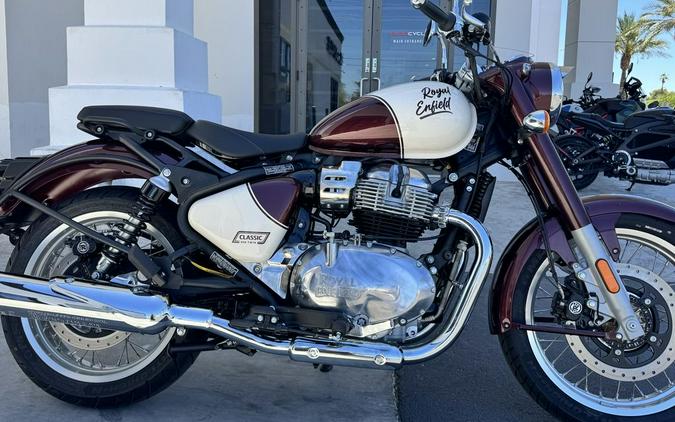 2026 Royal Enfield Classic 650 Vallam Red
