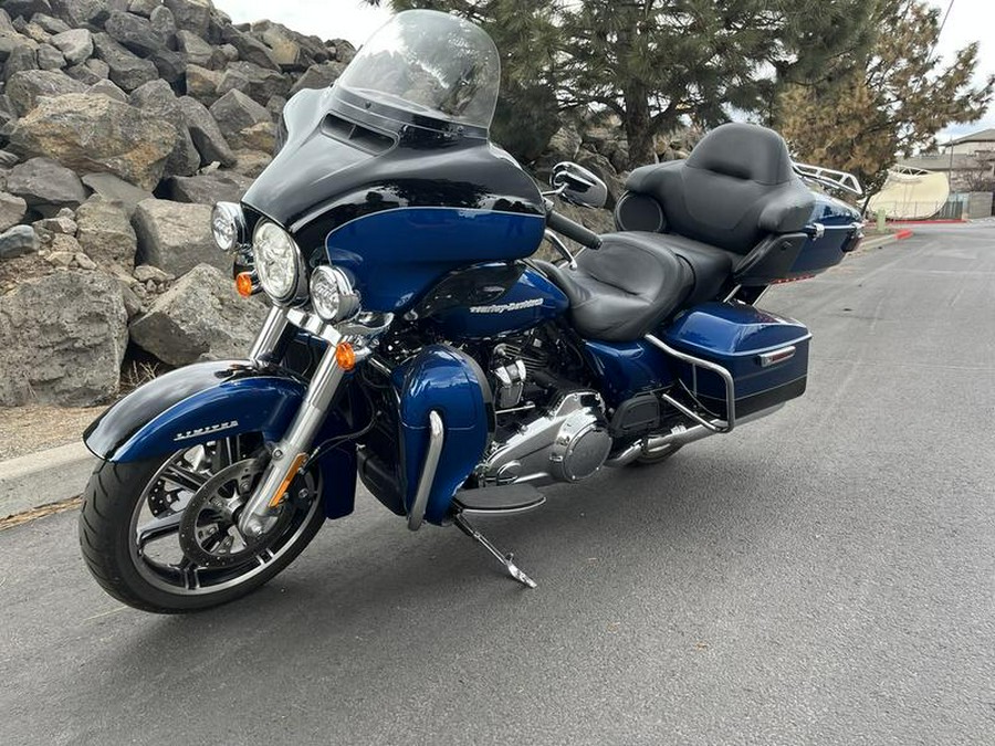 2022 Harley-Davidson® FLHTK CAL