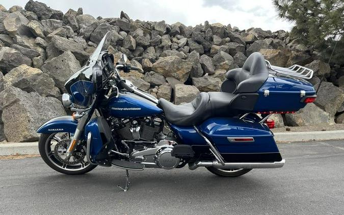 2022 Harley-Davidson® FLHTK CAL