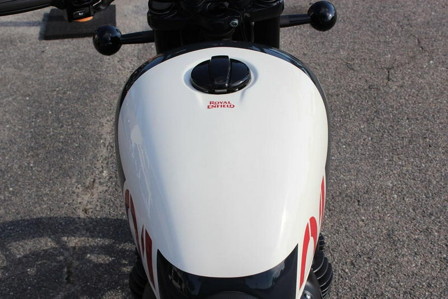 2024 Royal Enfield Shotgun 650 Stencil White