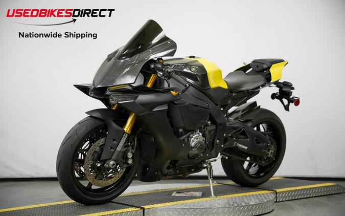 2015 Yamaha YZF-R1 - $12,999.00