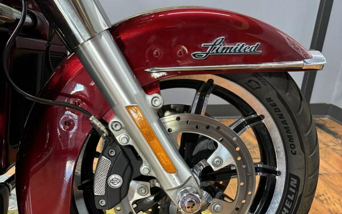 2016 Harley-Davidson® Ultra Limited MYS RED/VEL RED W/PINSTRIPE