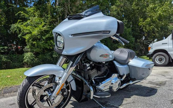 2025 Harley-Davidson® FLHX - Street Glide®