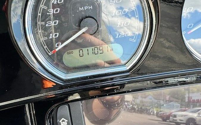 2018 FLHXS Street Glide® Special