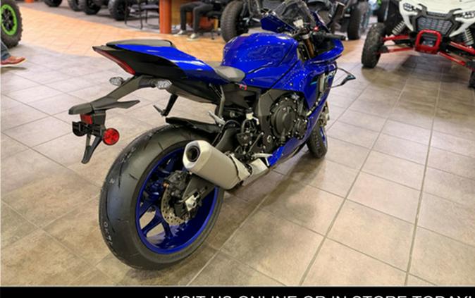 2026 Yamaha YZF-R1