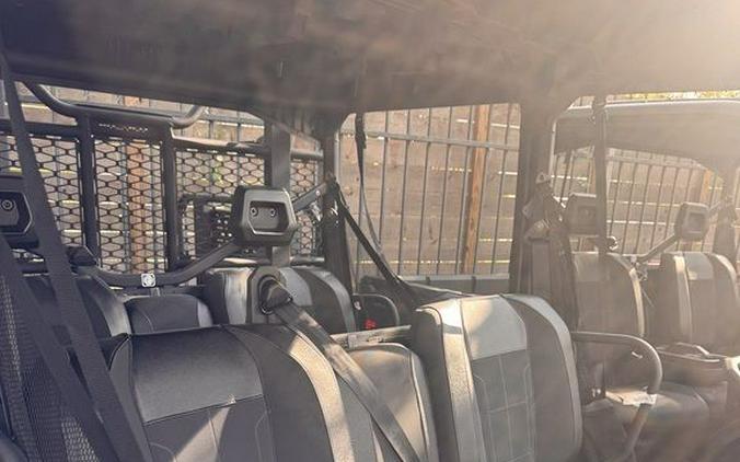 2027 Can-Am® Defender XU MAX XT HD10