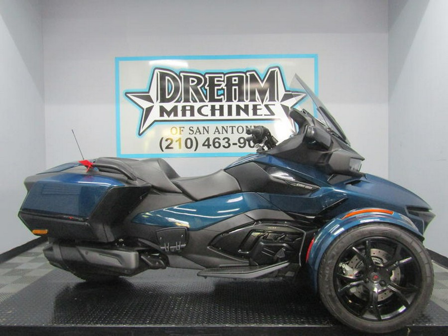 2021 Can-Am® Spyder® RT Limited Dark