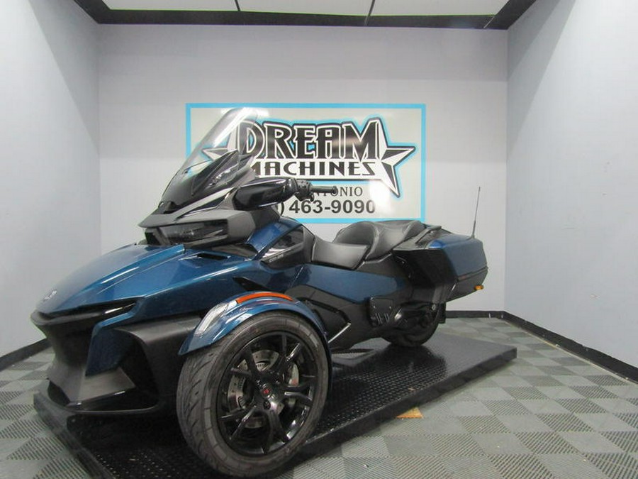 2021 Can-Am® Spyder® RT Limited Dark