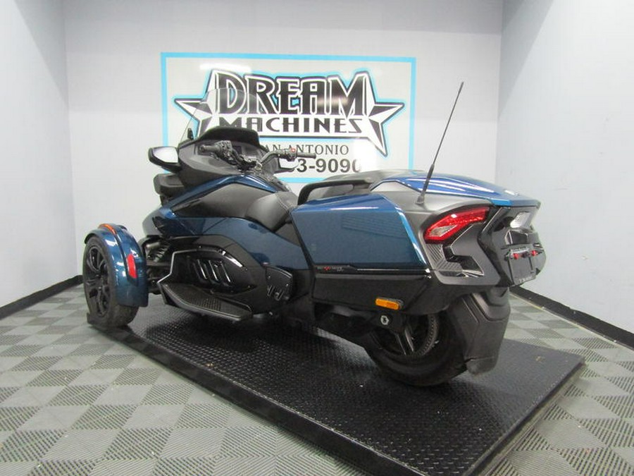 2021 Can-Am® Spyder® RT Limited Dark