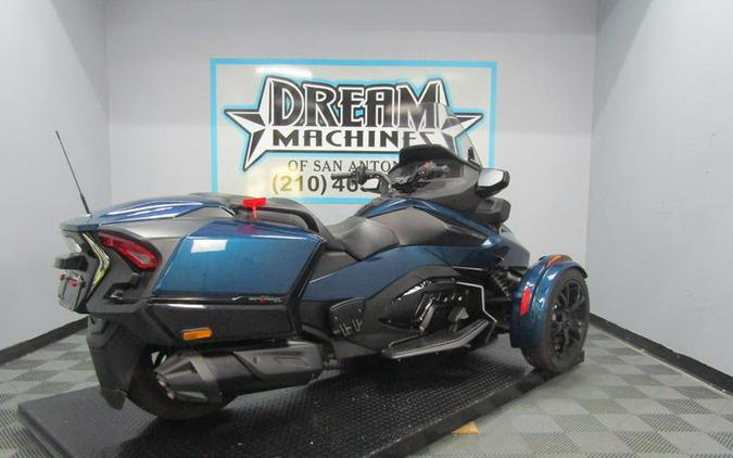 2021 Can-Am® Spyder® RT Limited Dark