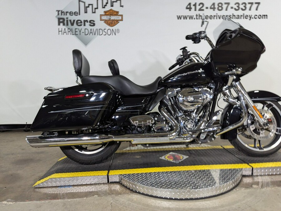 2015 Harley-Davidson Road Glide Special Vivid Black