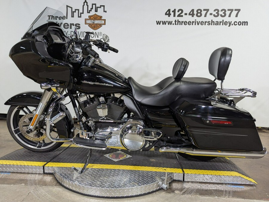 2015 Harley-Davidson Road Glide Special Vivid Black