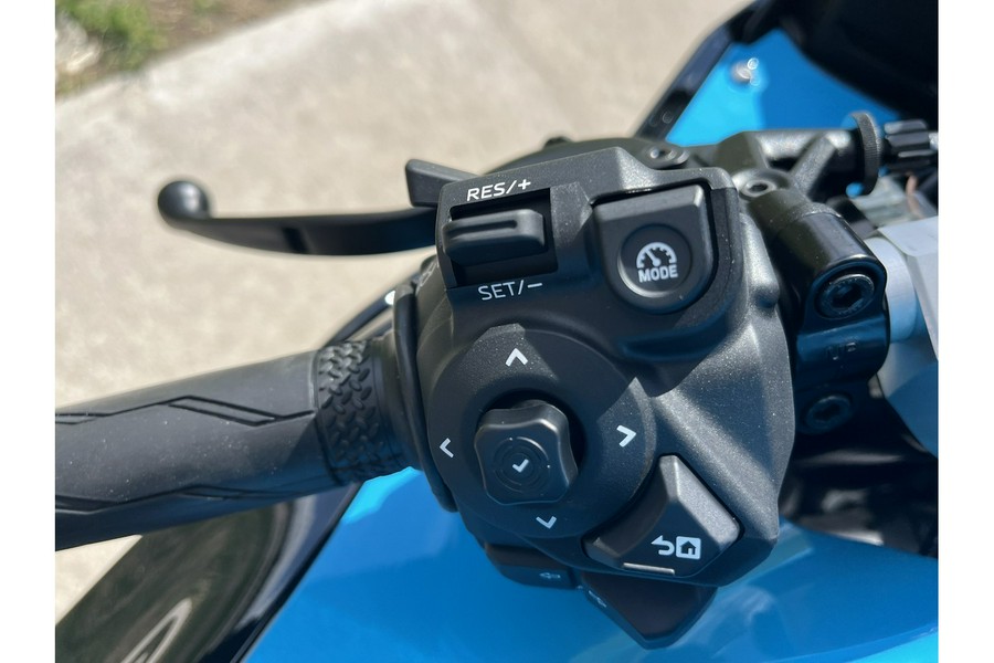 2026 YZF R7 - Yamaha