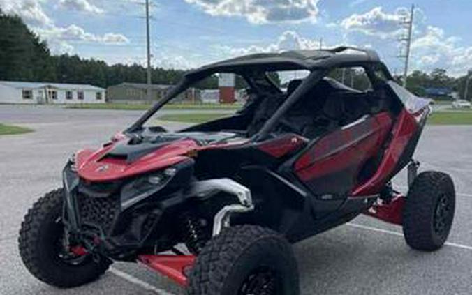 2024 Can-Am Maverick R