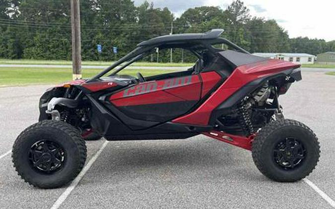 2024 Can-Am Maverick R