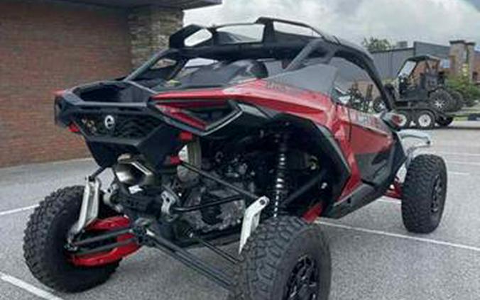 2024 Can-Am Maverick R