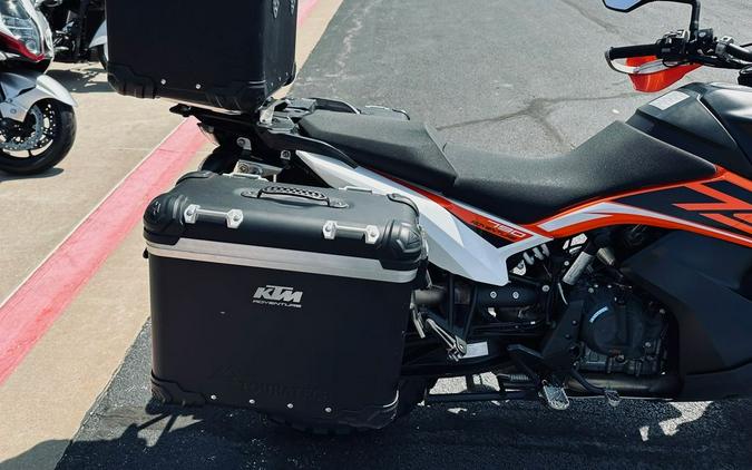 2019 KTM 790 Adventure