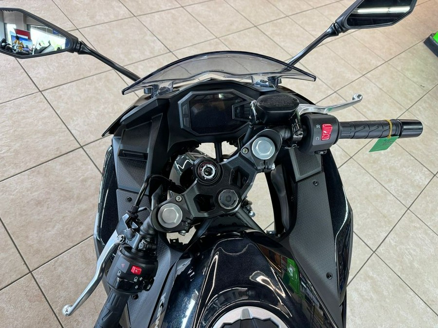 2024 Kawasaki Ninja® 500 ABS