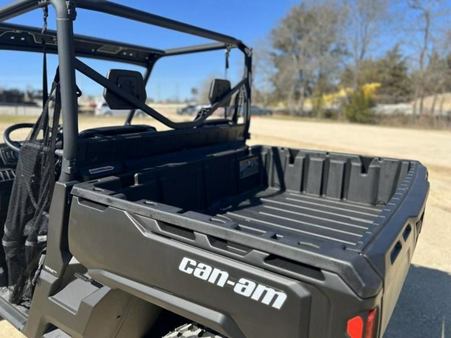 2026 Can-Am Defender HD7