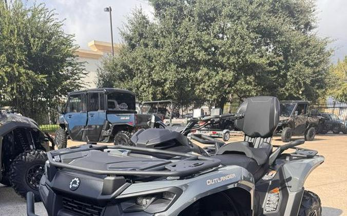 2027 Can-Am® Outlander MAX XT 700
