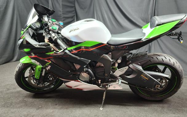 2017 Kawasaki NINJA ZX-6R KRT ABS