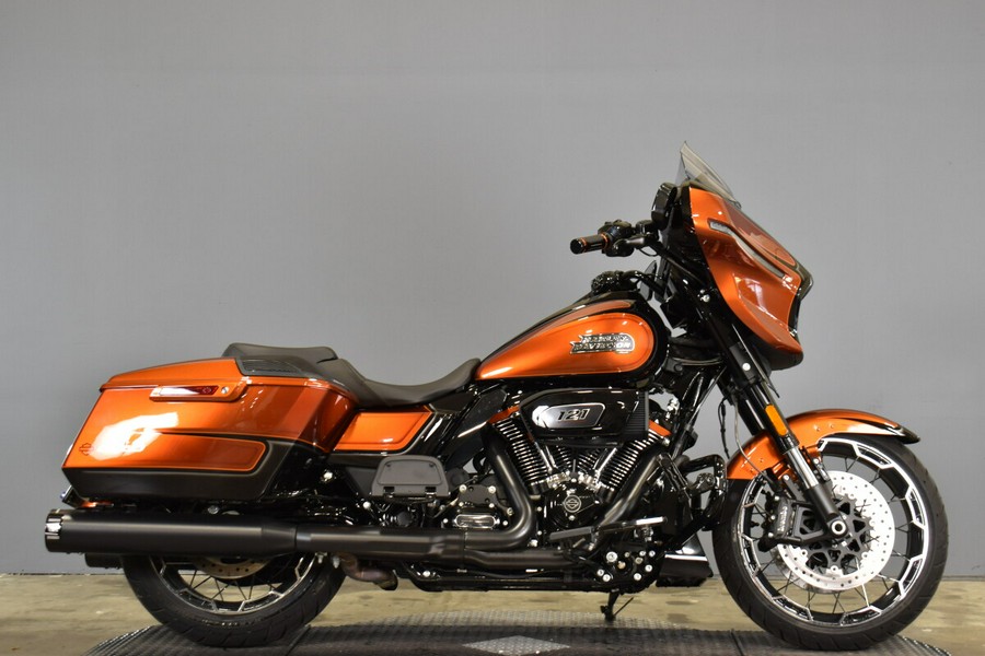 2023 Harley-Davidson CVO Street Glide