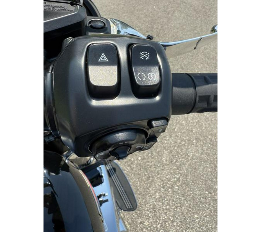 2025 Harley-Davidson® FLTRX - Road Glide®