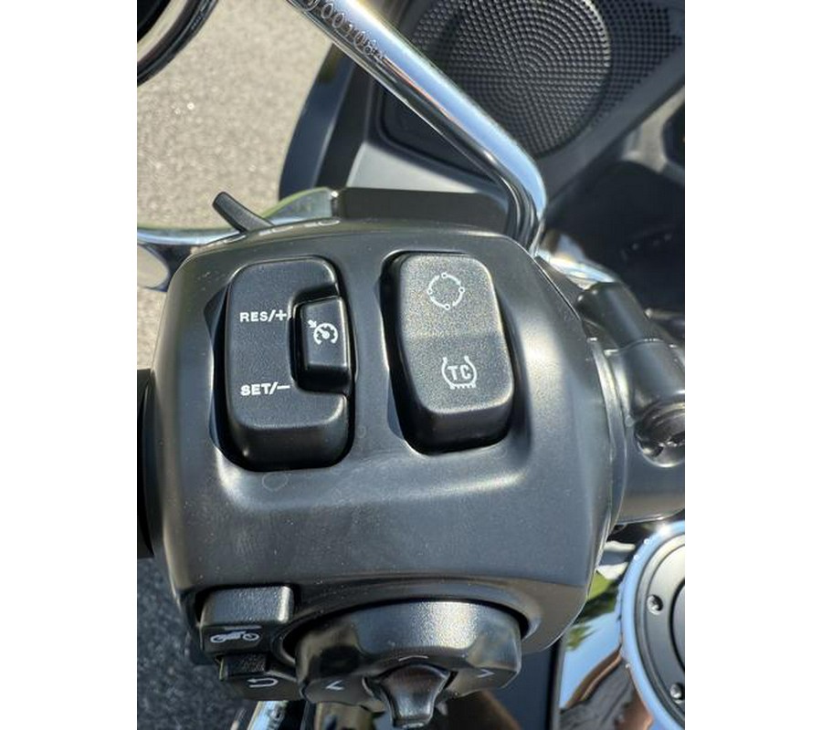 2025 Harley-Davidson® FLTRX - Road Glide®