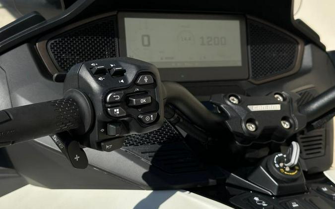 2024 Can-Am® Spyder RT Sea-To-Sky