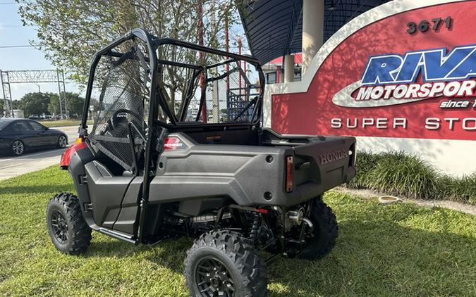 2026 Honda Pioneer 700 Deluxe