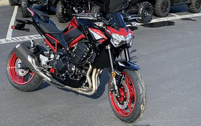 2024 Kawasaki Z900 ABS Candy Persimmon Red/Ebony