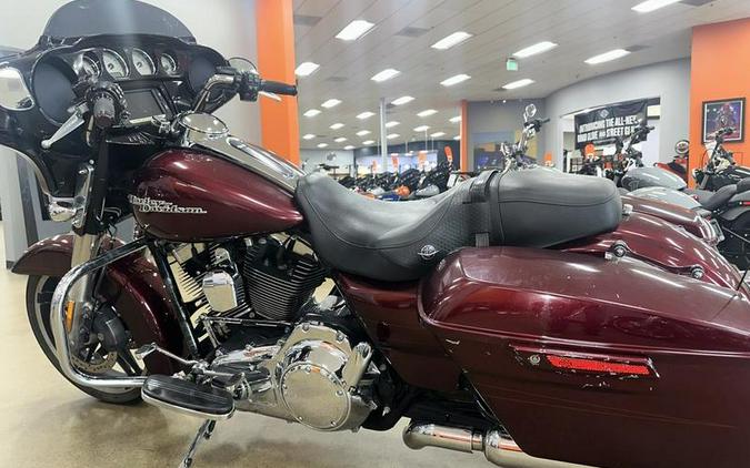 2014 Harley-Davidson® FLHXS - Street Glide® Special