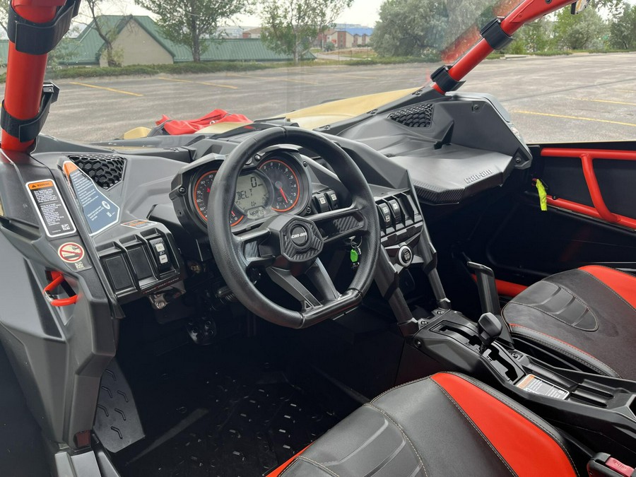 2017 Can-Am Maverick X3 X rs TURBO R